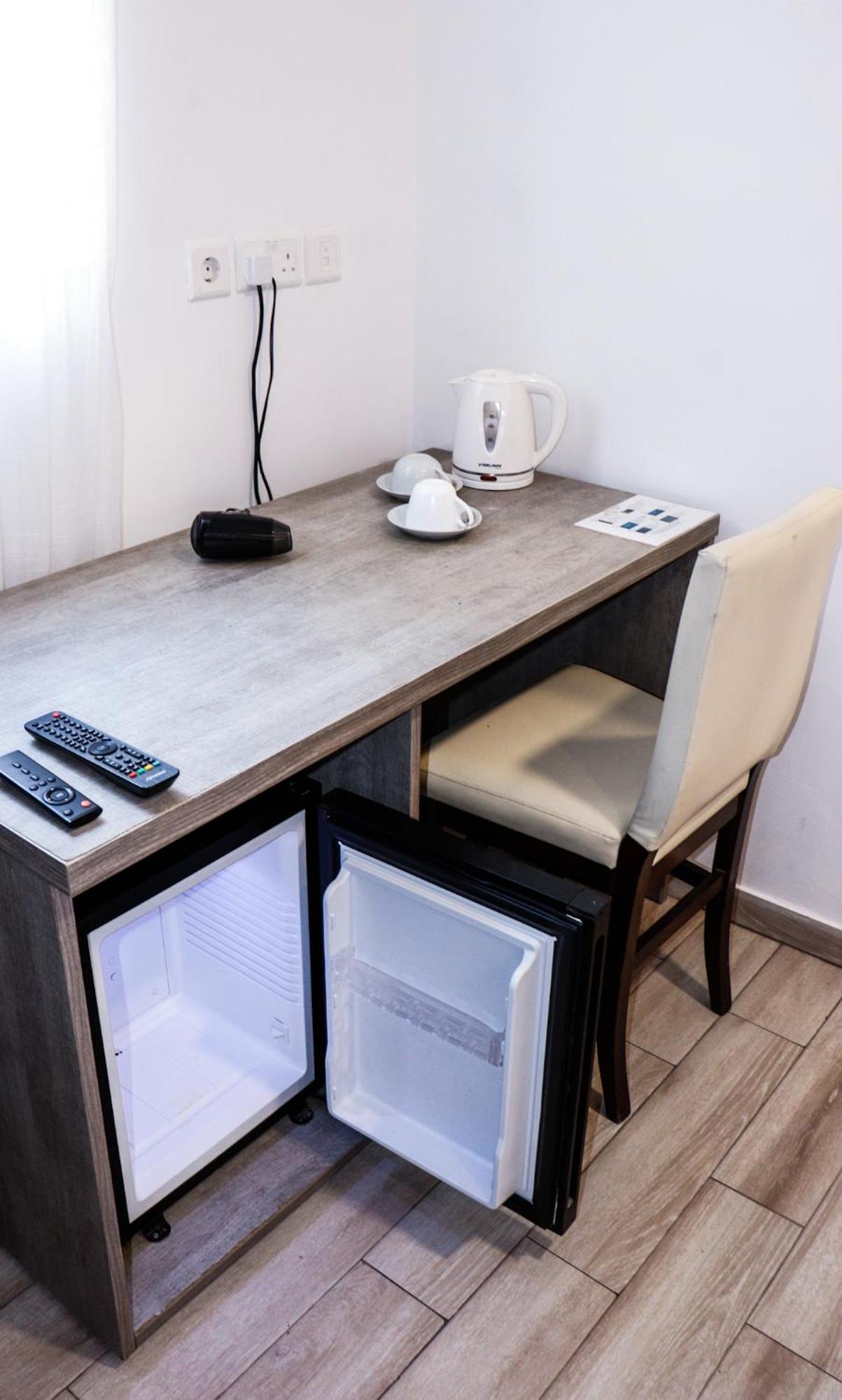 Napoli Suites Studios Aparthotel Saint Julian's Екстериор снимка